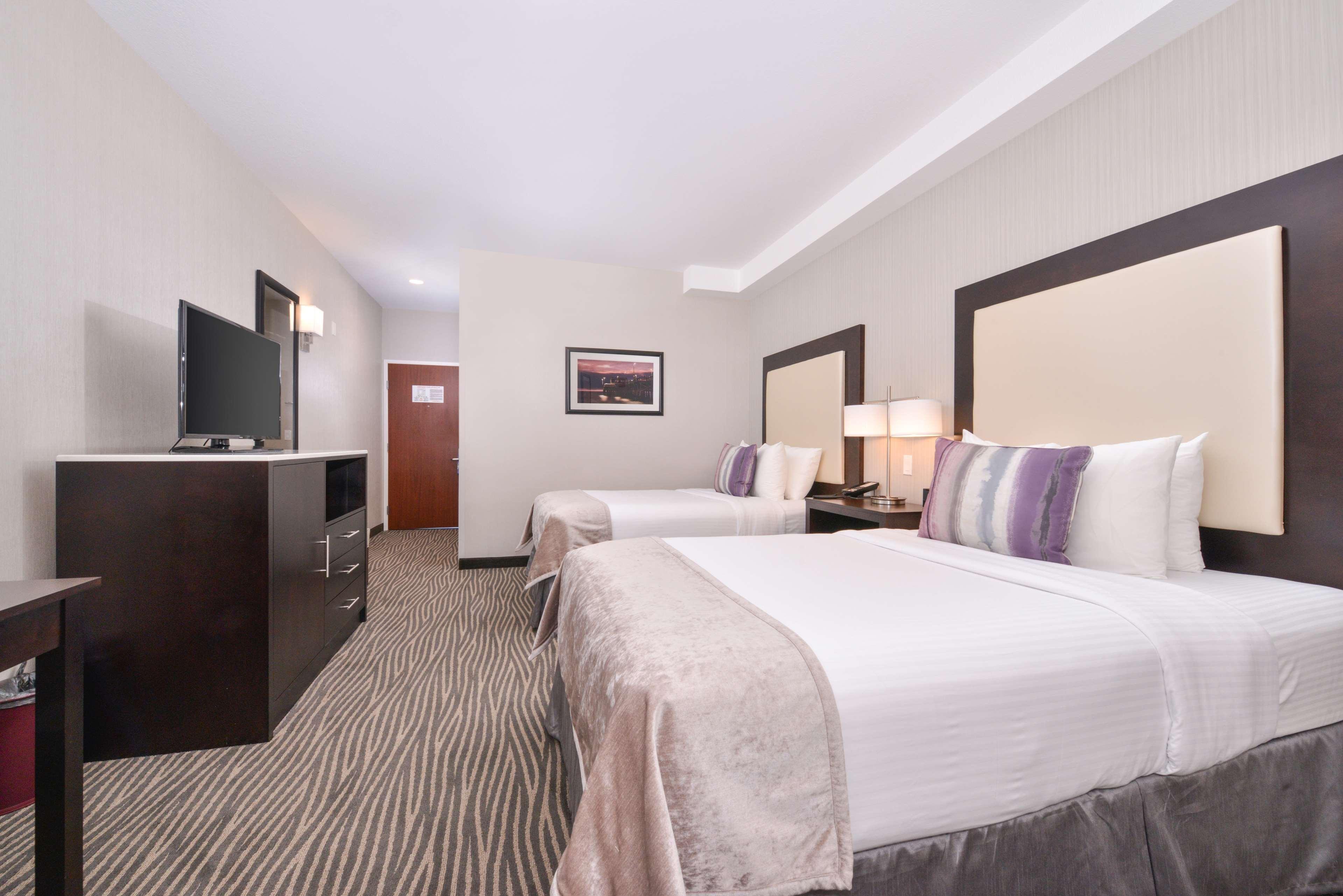 Best Western Plus Hotel At The Convention Center Long Beach Exterior photo